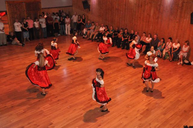 min 2010 10 10 station danse 291